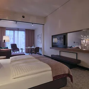 Adina Apart Otel